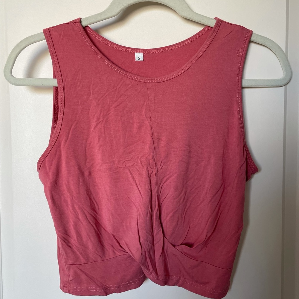 Coral pink athletic tank top small